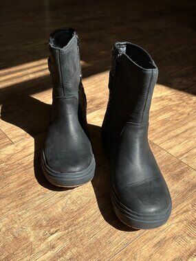 Merrell Holly 2 Buckle Black Ankle Length Waterproof Boots Women's  8 Like New